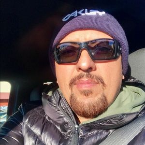 Meet your Posher, Jorge